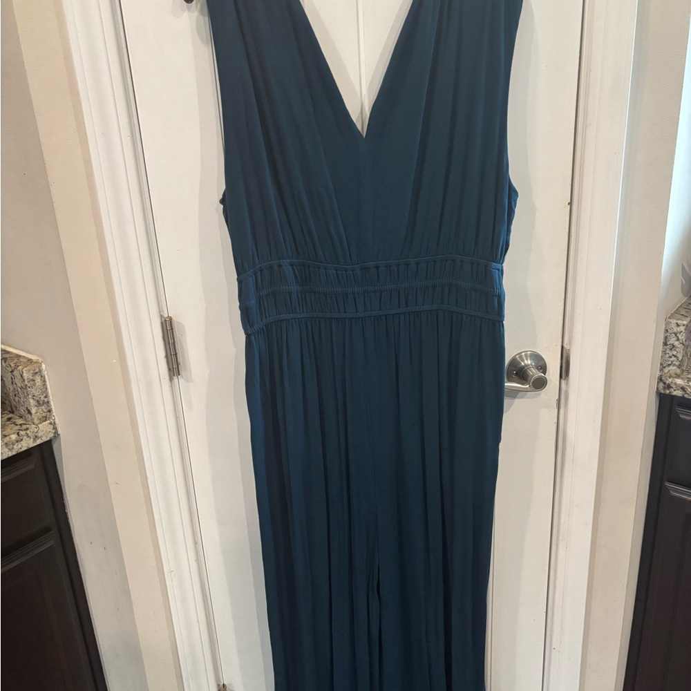 Old Navy TALL Teal Wide-Leg V-Neck Jumpsuit - Picture 5 of 6